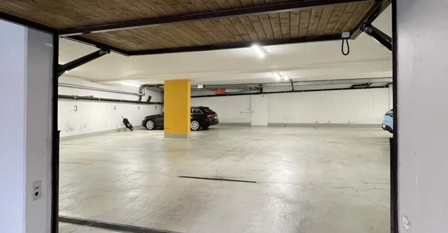 Autoeinstellplatz zu Vermieten - Foto 3 von 3