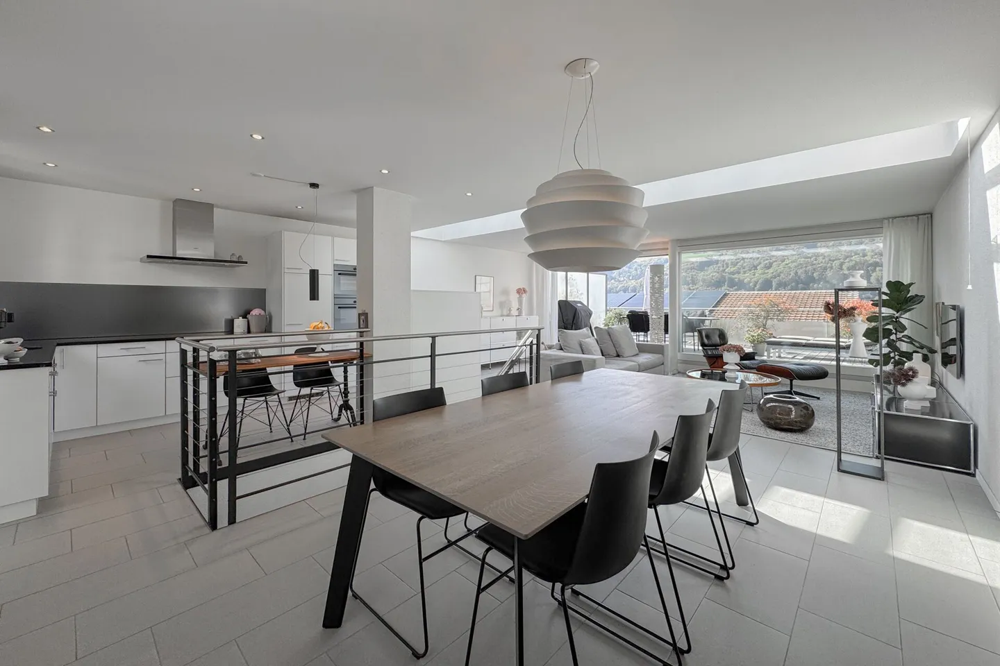 Lumière, Esthétique et Fonctionnalité : Maison Moderne au Belpberg - Photo 2 sur 15