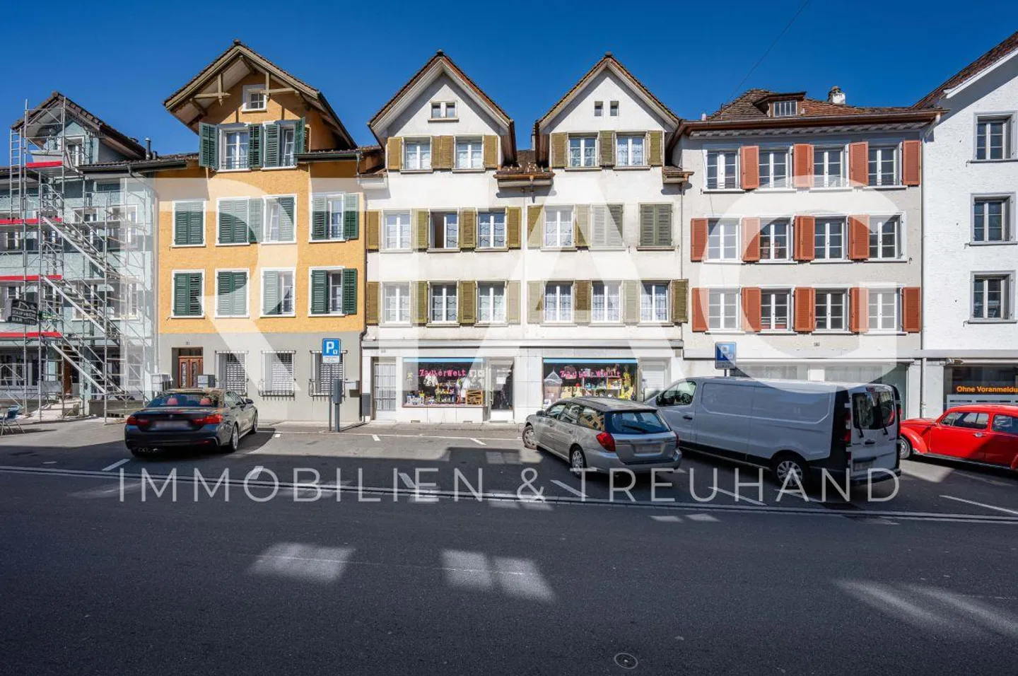 RISERVATO | Edificio residenziale e commerciale - Foto 1 di 11