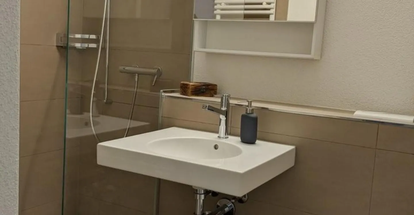 Moderno appartamento di 1,5 stanze in affitto nel verde - Foto 5 di 5