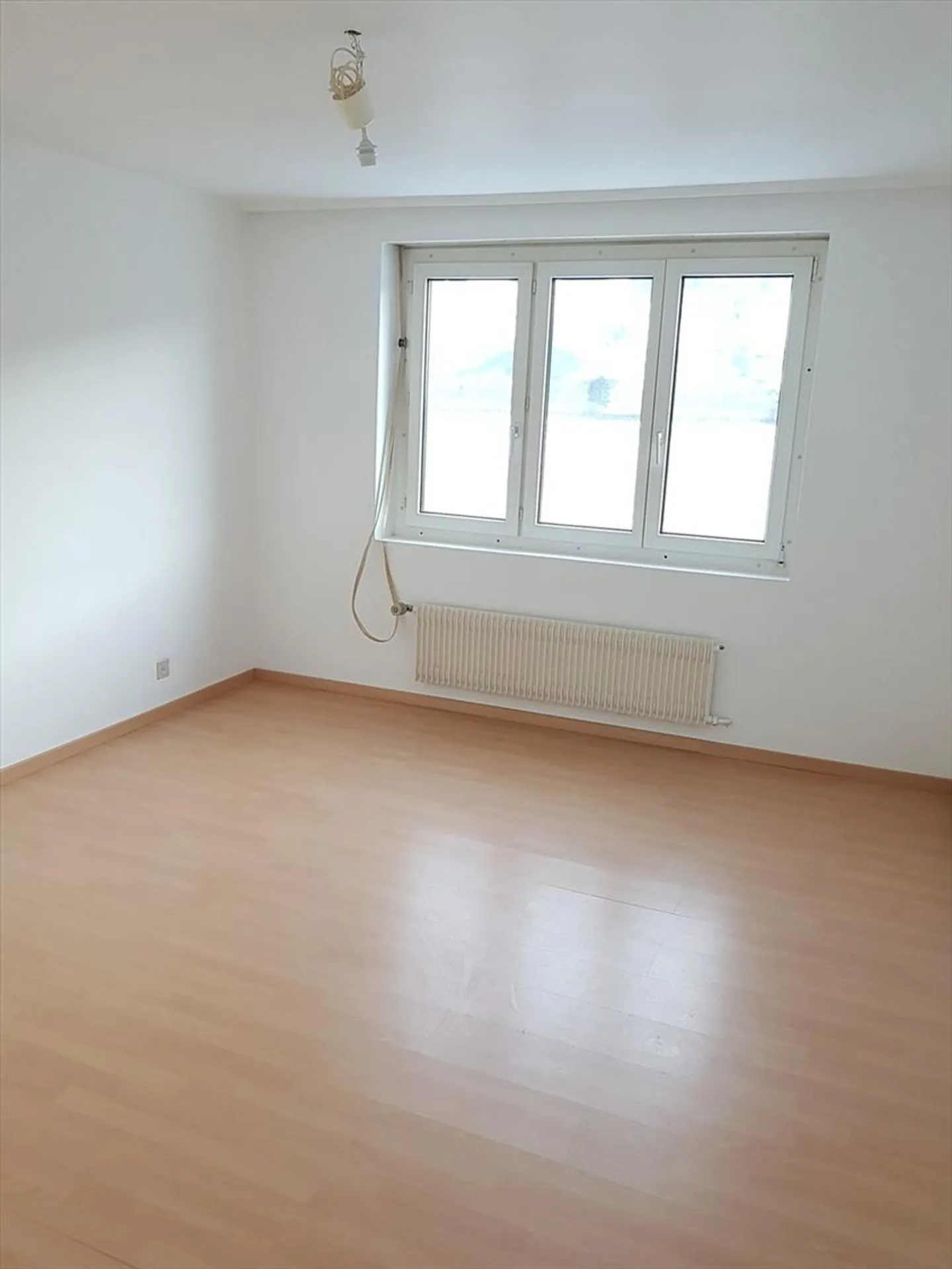 Offre exceptionnelle ! Appartement avec vue sur les montagnes ! - Photo 3 sur 9