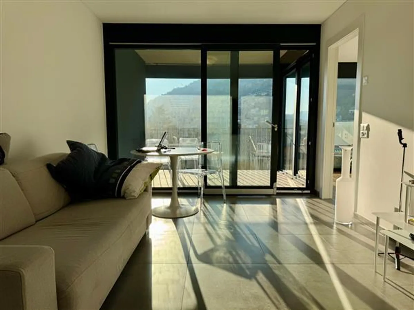 Agno: Eingerichtete 2.5-Zimmer-Wohnung - Foto 2 di 8