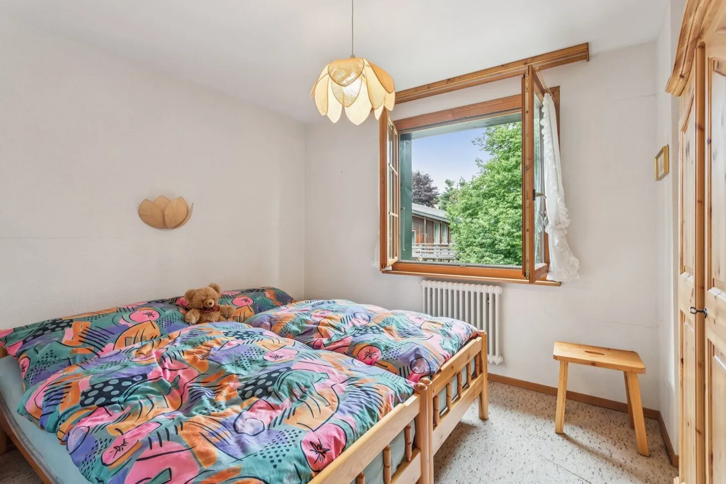 Living with Chalet Flair - Cozy 3.5-Room Maisonette Apartment - Photo 3 of 7
