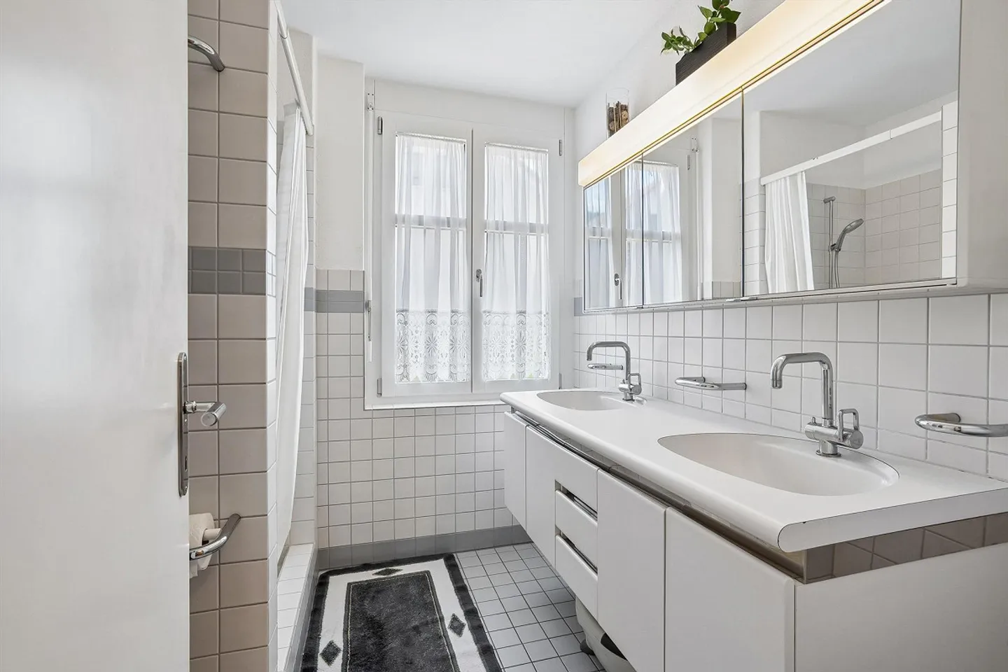 Garden apartment with single-family home feel – 260 m² private garden - Photo 11 of 13