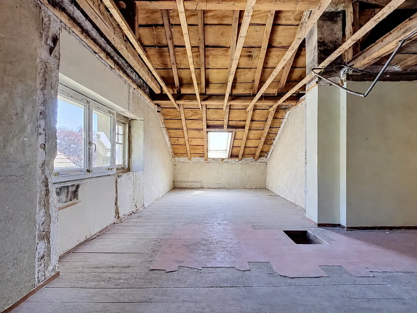 To seize - House to renovate with established quotes - Photo 8 of 13