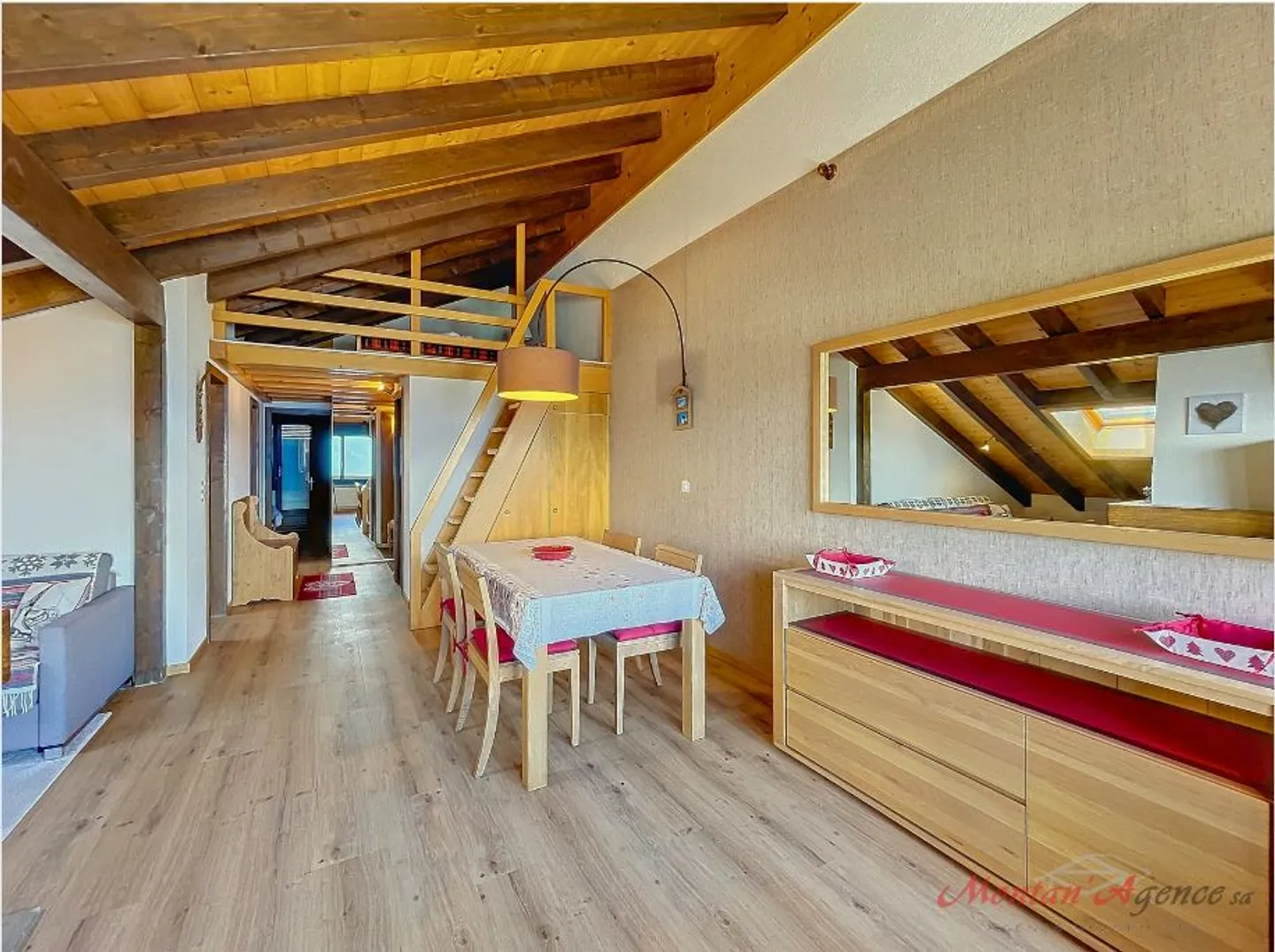 Appartamento 2.5 stanze - Foto 3 di 13