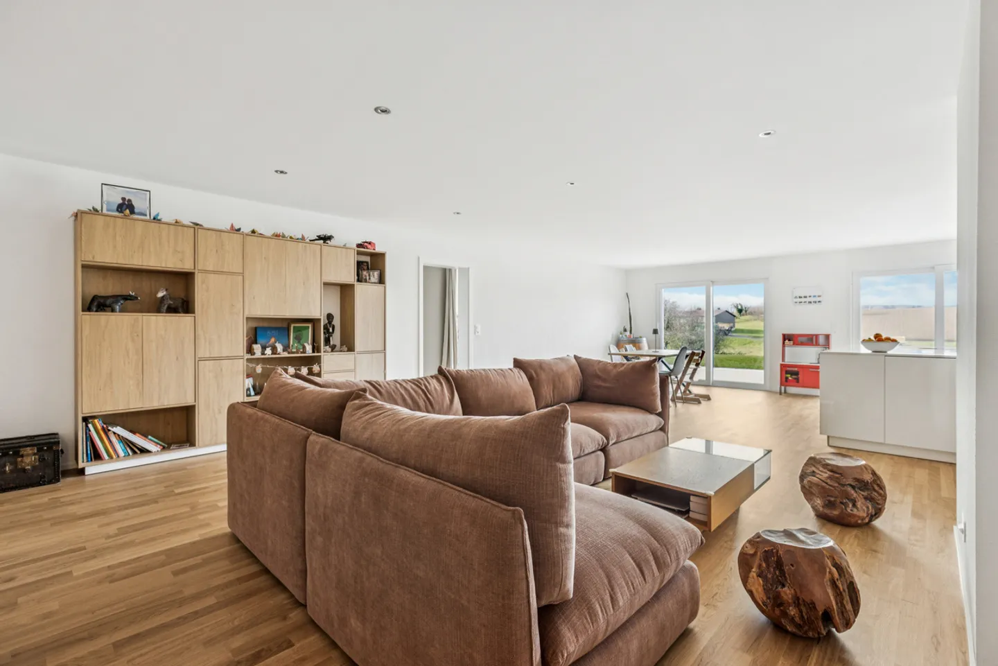 Magnificent 4.5-room apartment with terrace and garden - Photo 3 of 15