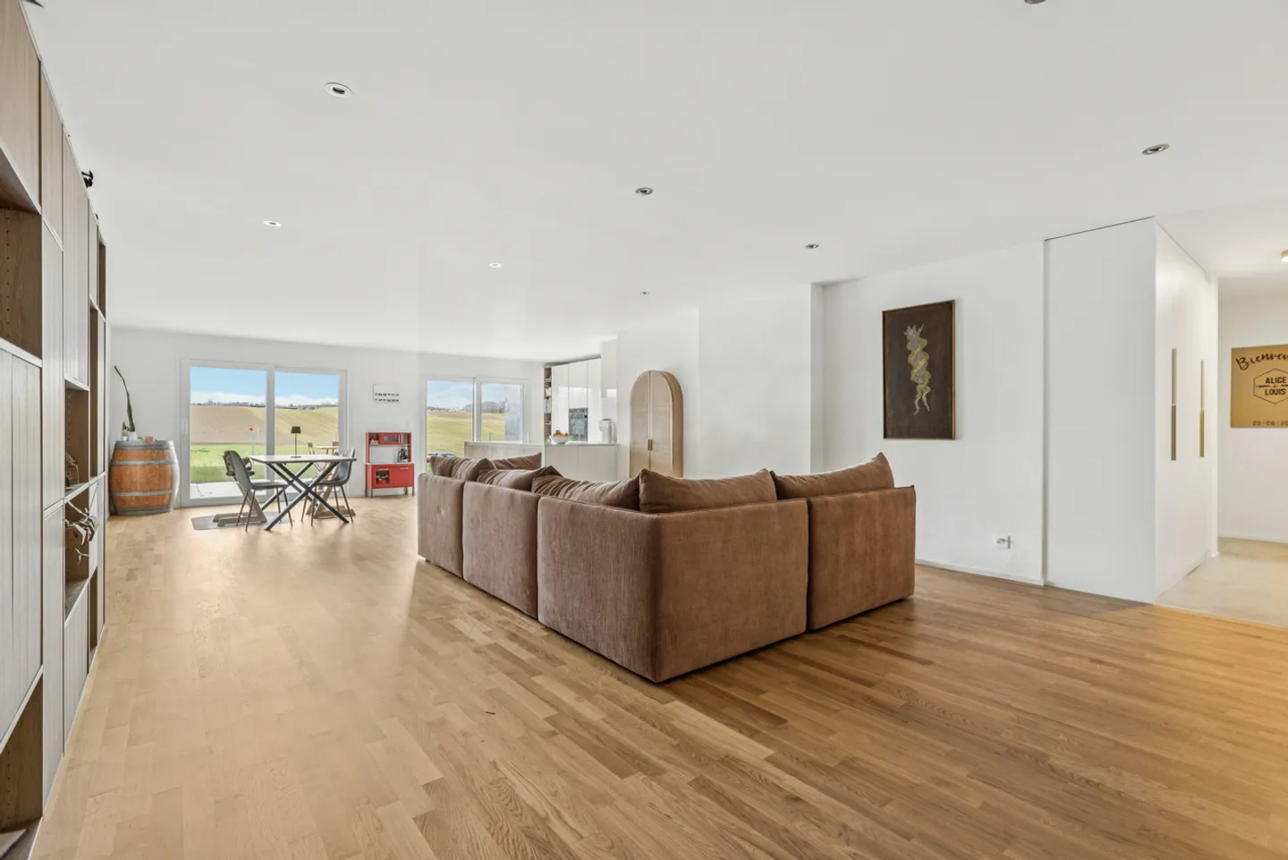 Magnificent 4.5-room apartment with terrace and garden - Photo 2 of 15