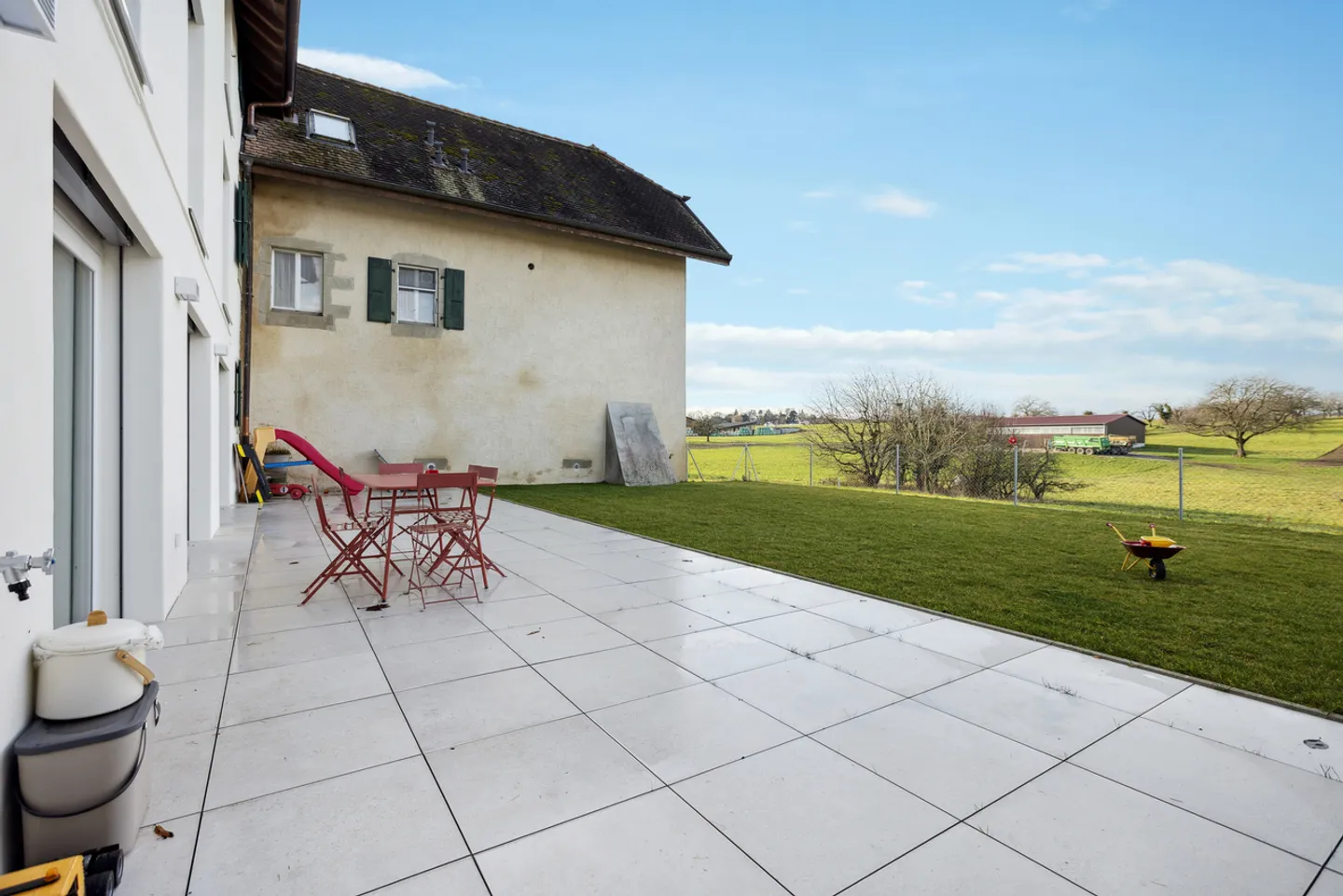 Magnificent 4.5-room apartment with terrace and garden - Photo 15 of 15