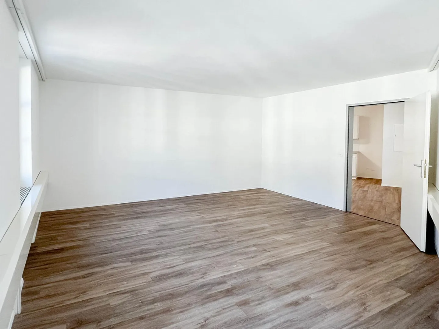 Spazio ufficio in affitto - Foto 9 di 11