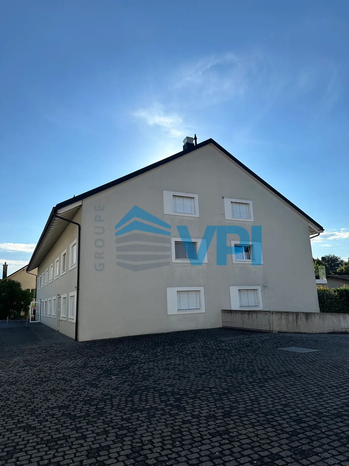 Gollion – Wunderschöne Duplexwohnung mit 4,5 Zimmern, Mezzanin und Alpenblick - Foto 1 von 10