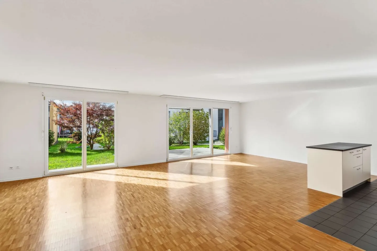 Qualità della vita sul Reno - Appartamento in proprietà con area giardino a Dachsen - Foto 3 di 13