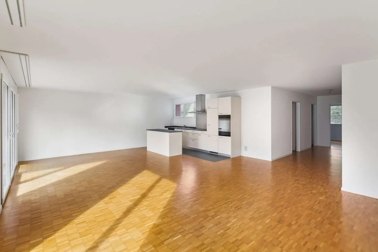 Qualità della vita sul Reno - Appartamento in proprietà con area giardino a Dachsen - Foto 5 di 13