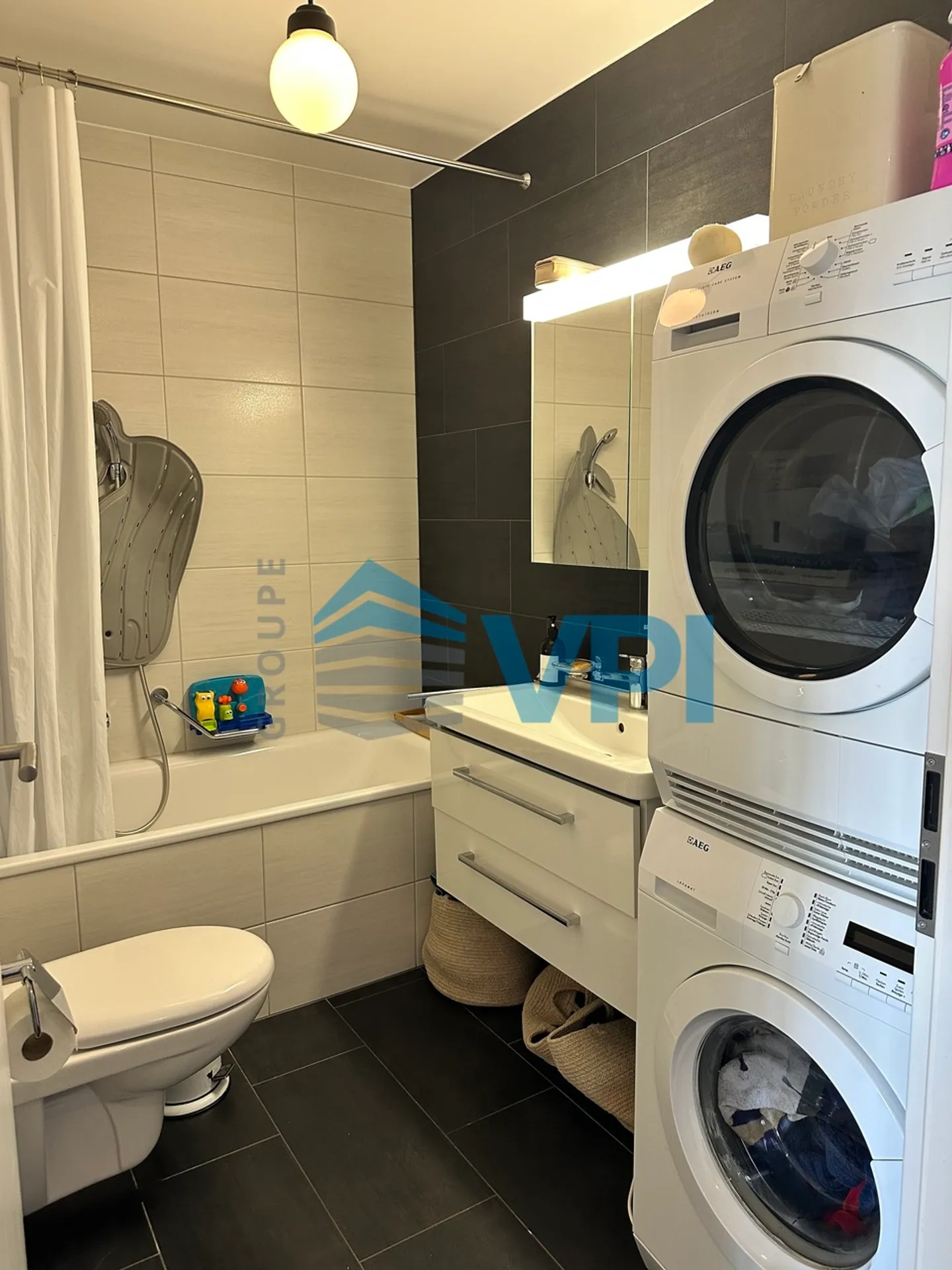 Gollion – Wunderschöne Duplexwohnung mit 4,5 Zimmern, Mezzanin und Alpenblick - Foto 8 von 10