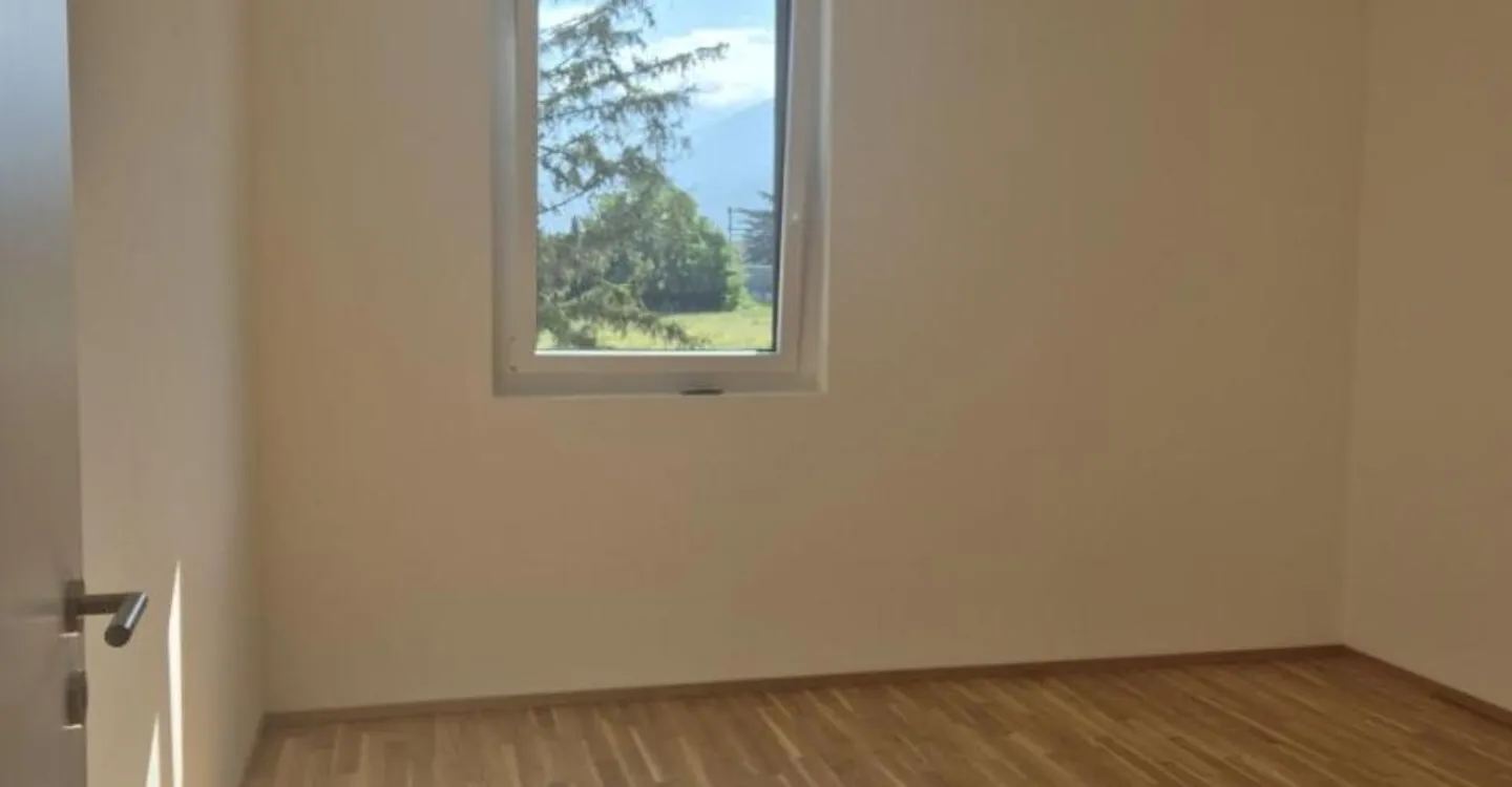 Appartement moderne avec grand balcon - Photo 3 sur 7