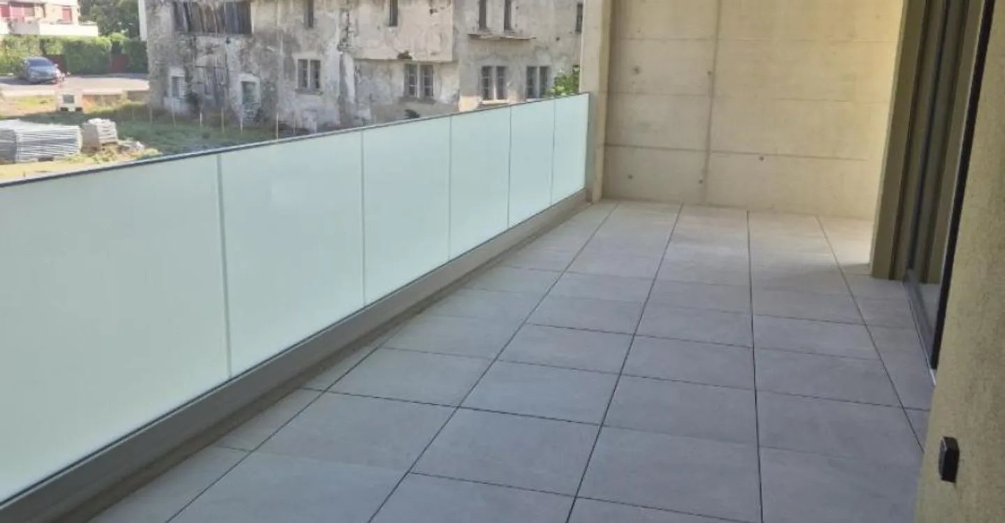 Appartement moderne avec grand balcon - Photo 4 sur 7