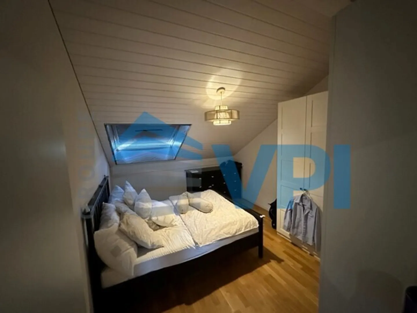 Gollion – Wunderschöne Duplexwohnung mit 4,5 Zimmern, Mezzanin und Alpenblick - Foto 6 von 10