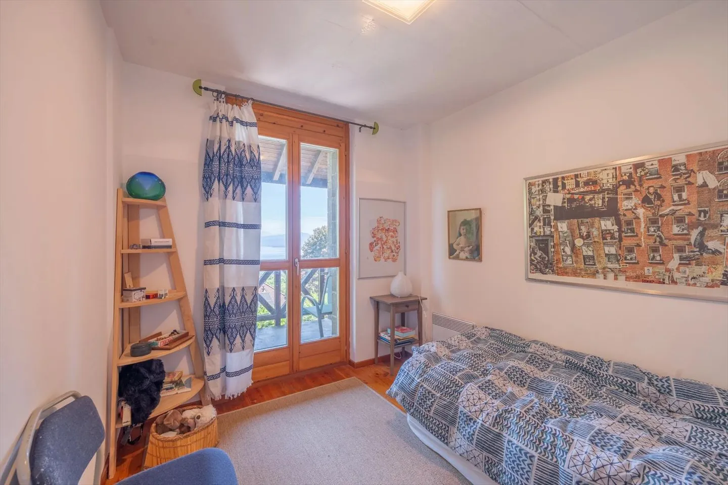 Architecture singulière et vues panoramiques sur le lac Léman. - Photo 12 sur 13