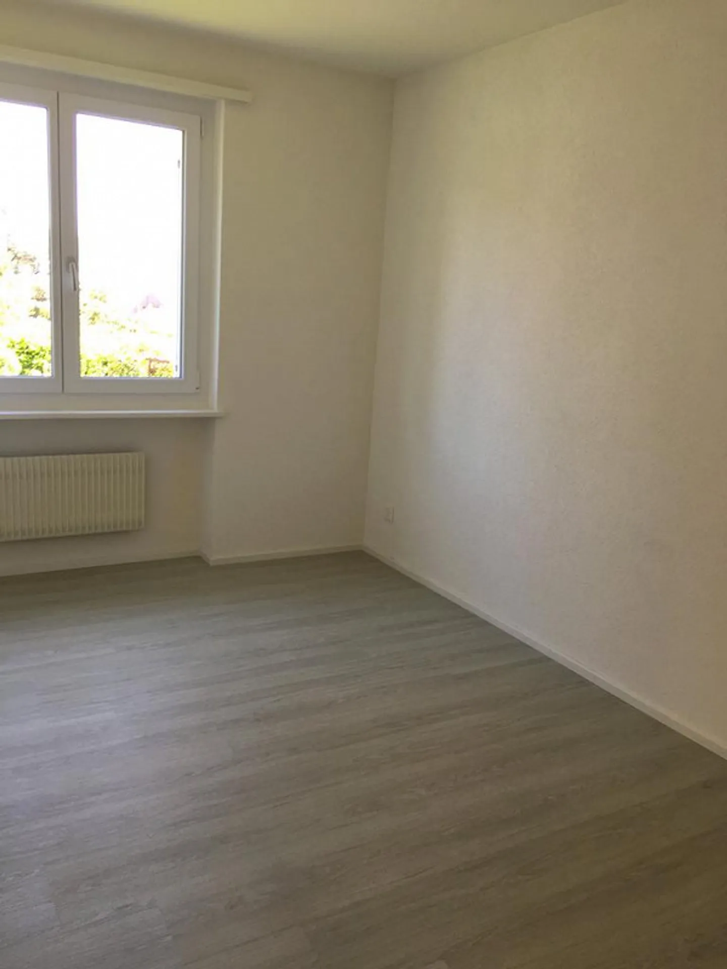 Moderne 3.5 Zimmer-Wohnung in Seenähe - Foto 9 von 9