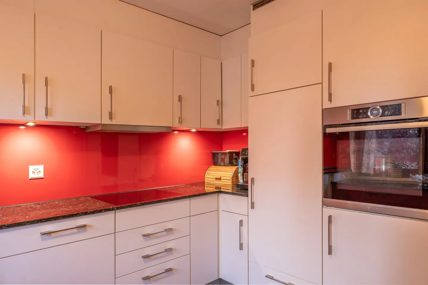 Casa a schiera con basso potenziale di ristrutturazione in un ambiente familiare - Foto 7 di 11