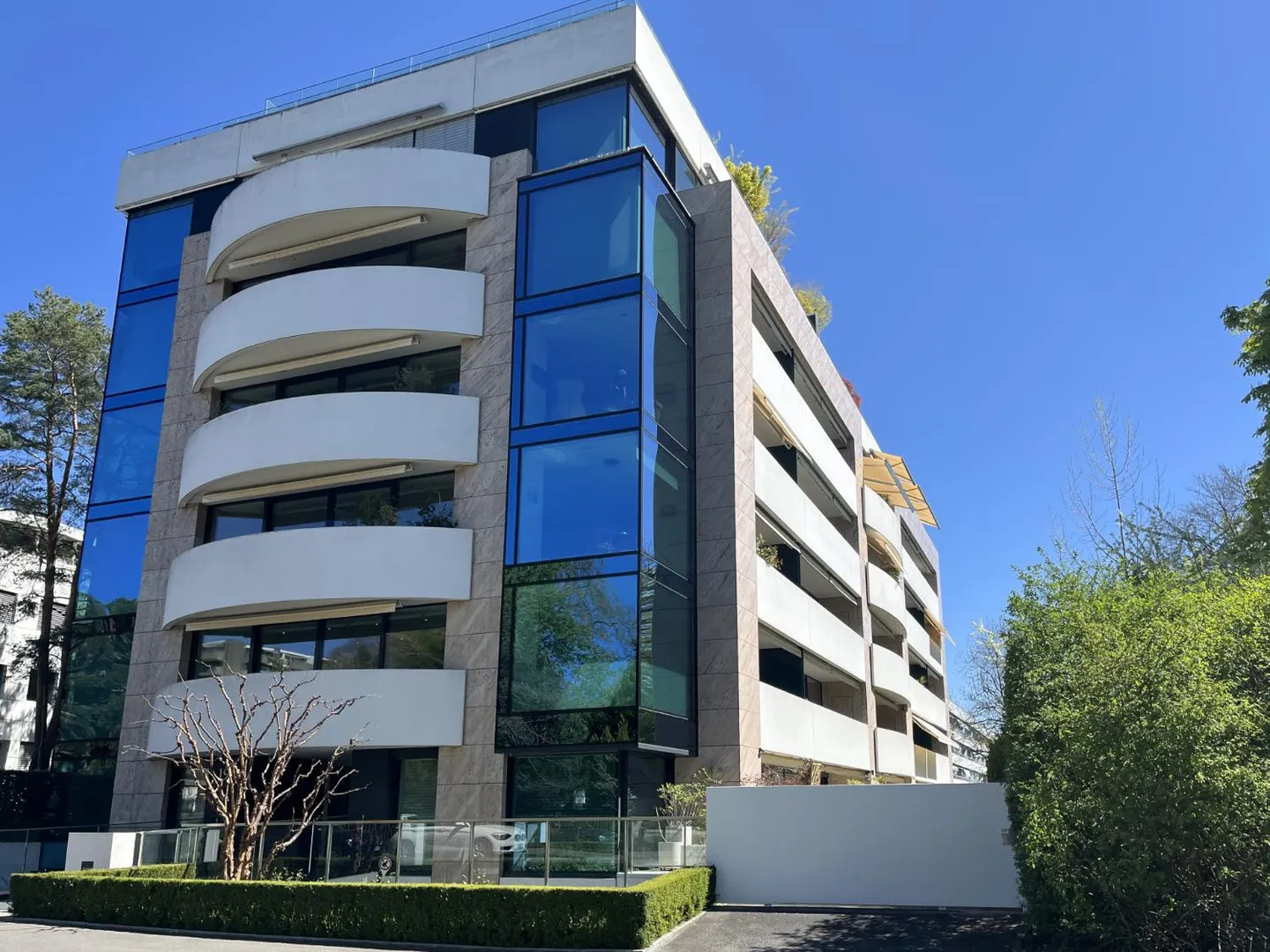 Appartamento 2.5 stanze - Foto 1 di 8