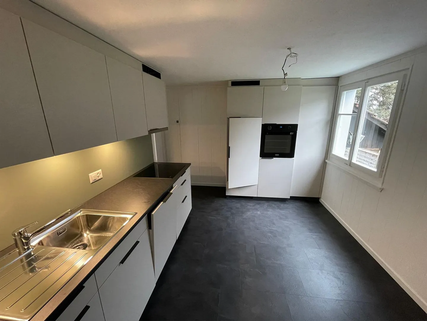 Appartement ancien de 5 1/2 pièces - Photo 1 sur 9