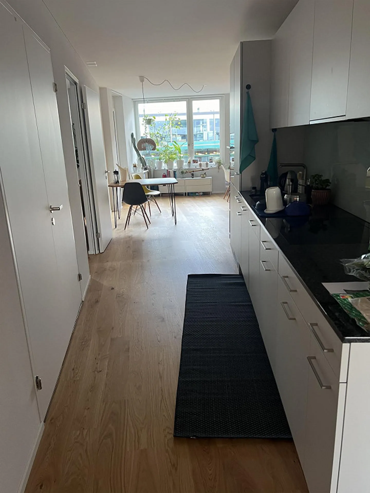 2.5 Room Apartment in Horgen Oberdorf with Incredible View - Photo 2 of 4
