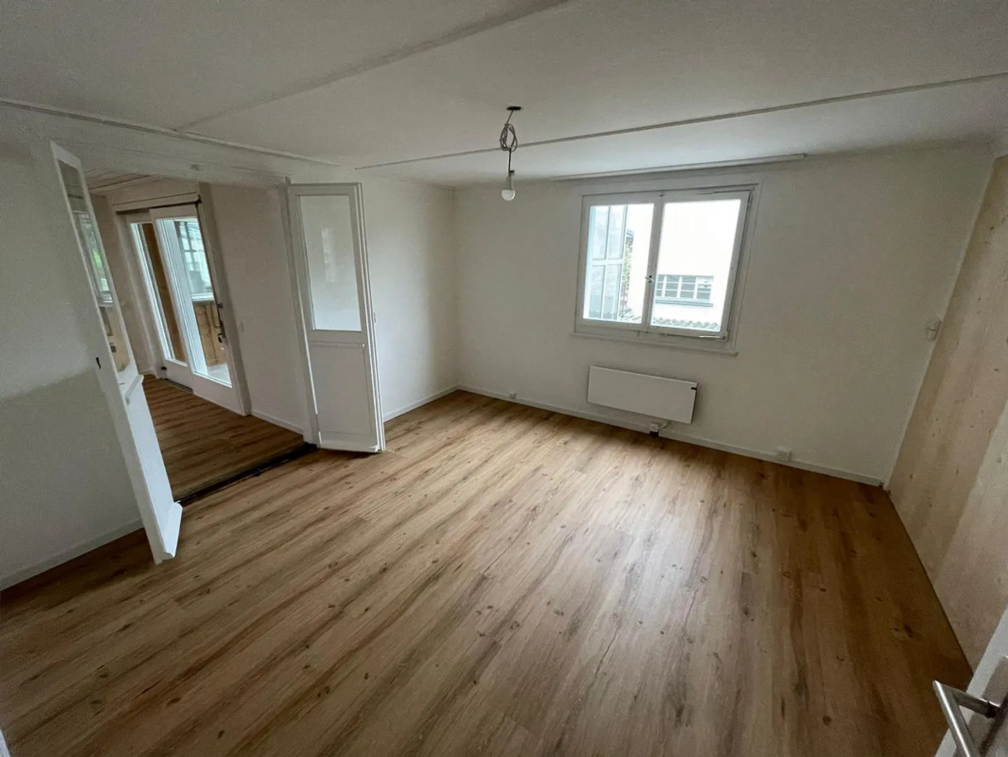 Appartement ancien de 5 1/2 pièces - Photo 6 sur 9