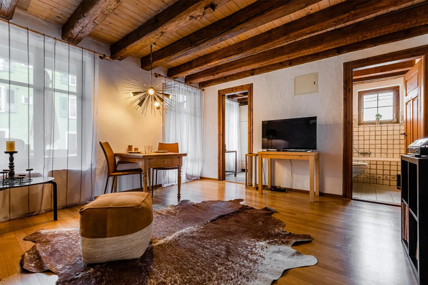 Appartamento 3 locali arredato attraente con balcone - Foto 1 di 8