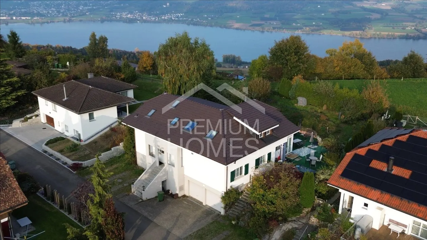 Garantie de bien-être & Panorama sur le lac - Photo 1 sur 12