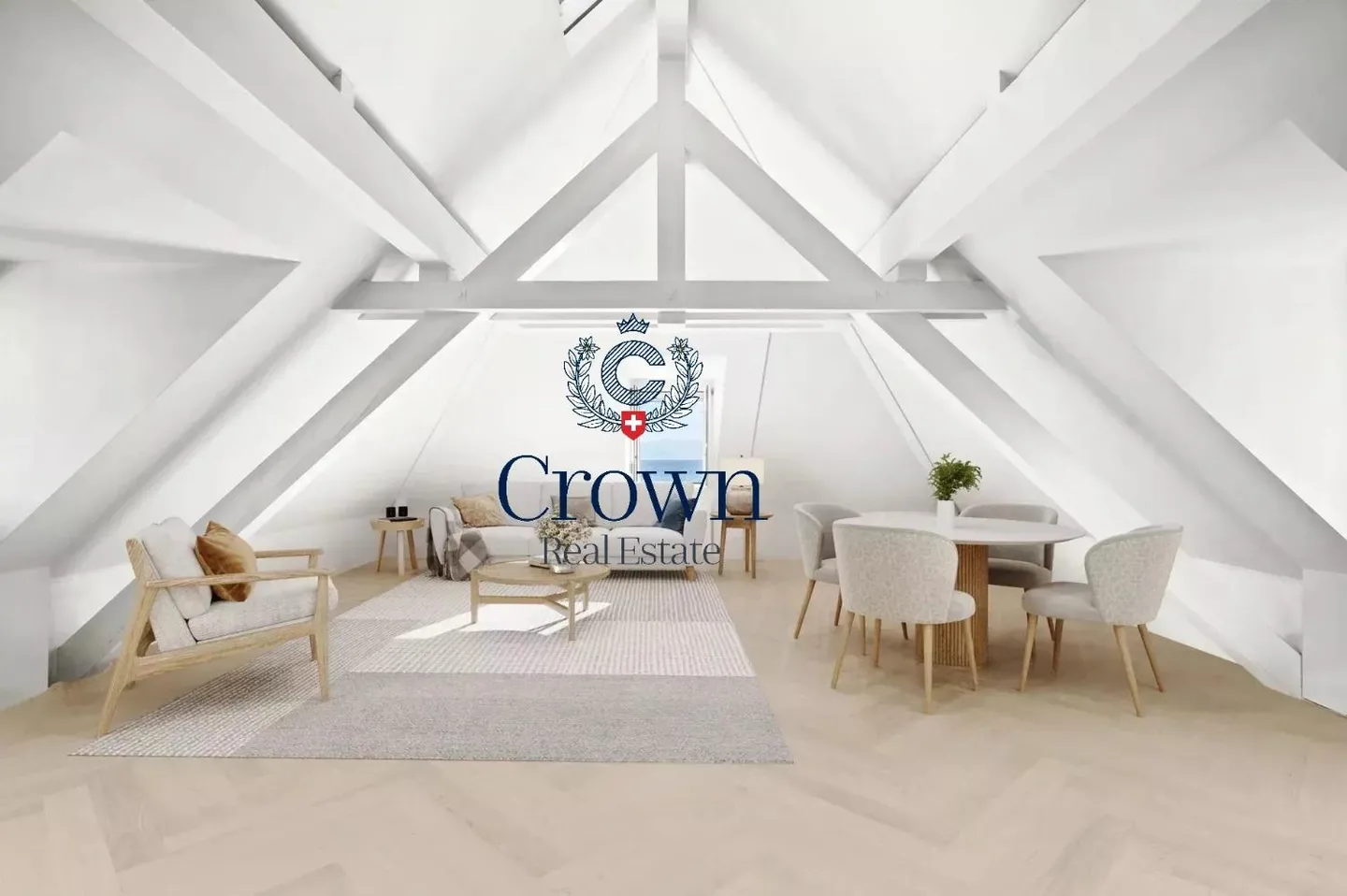 Lakeside Penthouse with Pool - Photo 8 of 8