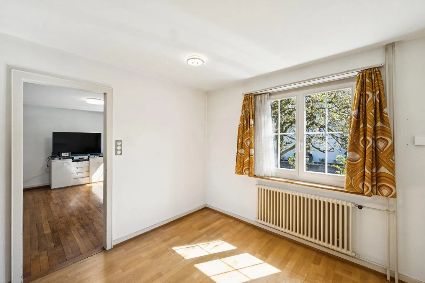 Semi-Detached House with Character and Potential - Photo 3 of 16