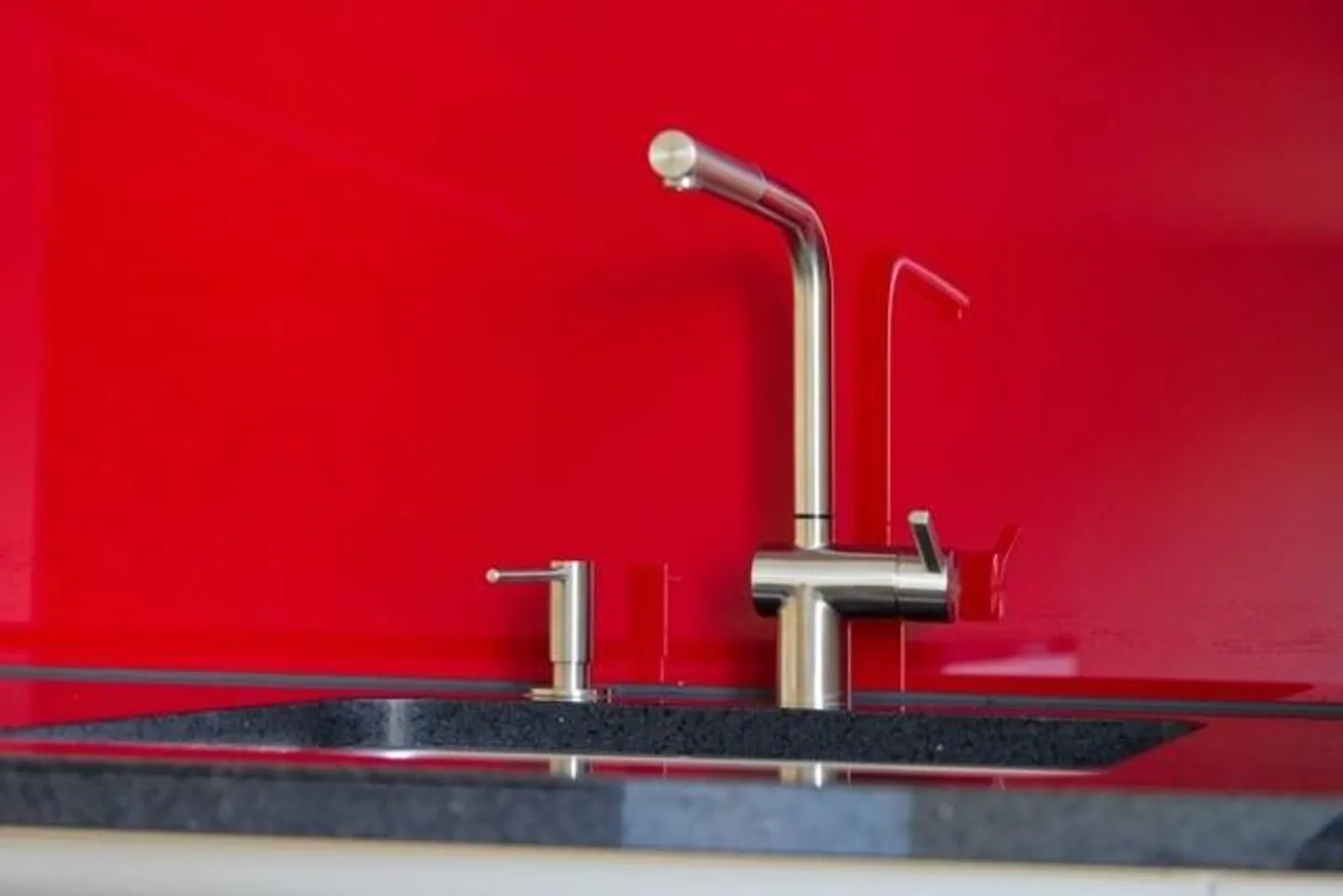 Renovierte Wohnung mit moderner Küche - Foto 4 von 13