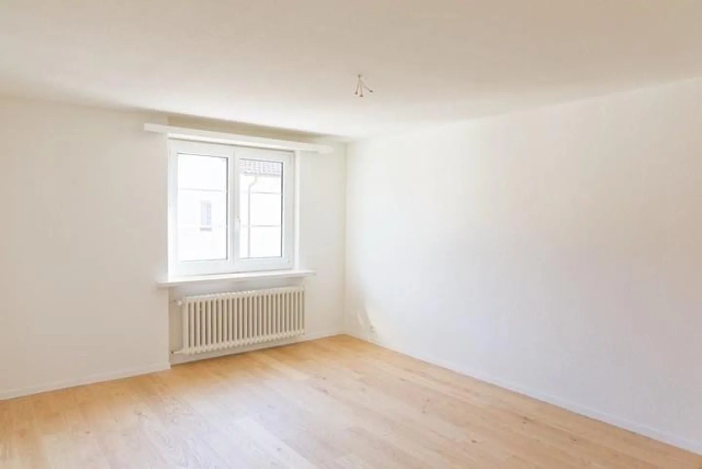 Renovierte Wohnung mit moderner Küche - Foto 7 von 13