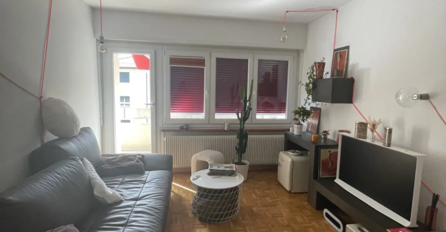 Charming 2-room apartment on the 2nd floor located in Romanel-sur-Lausanne - Photo 3 of 7