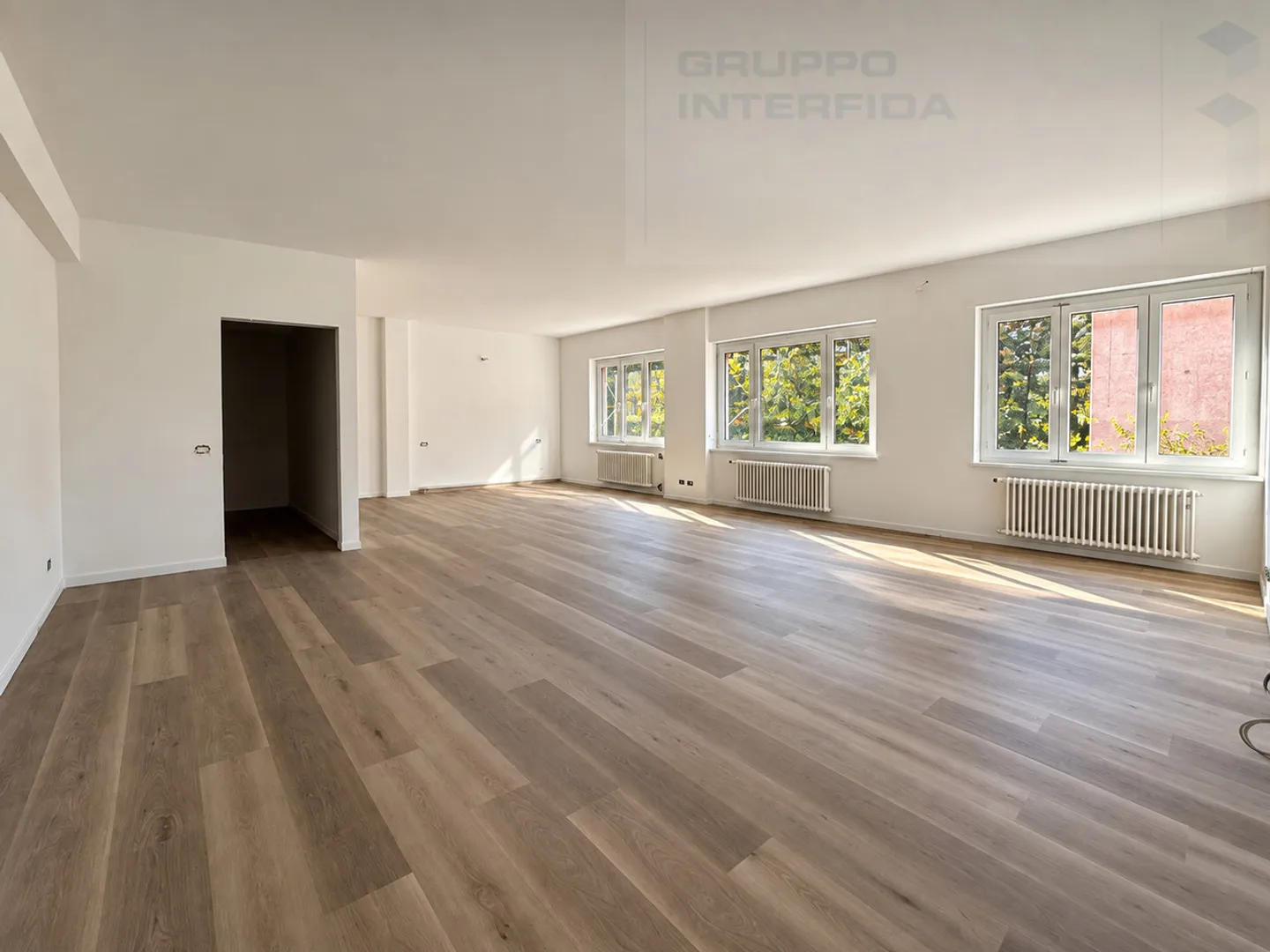ENTIRE FLOOR OF 7 RENOVATED UNITS READY TO RENT - Photo 2 of 21