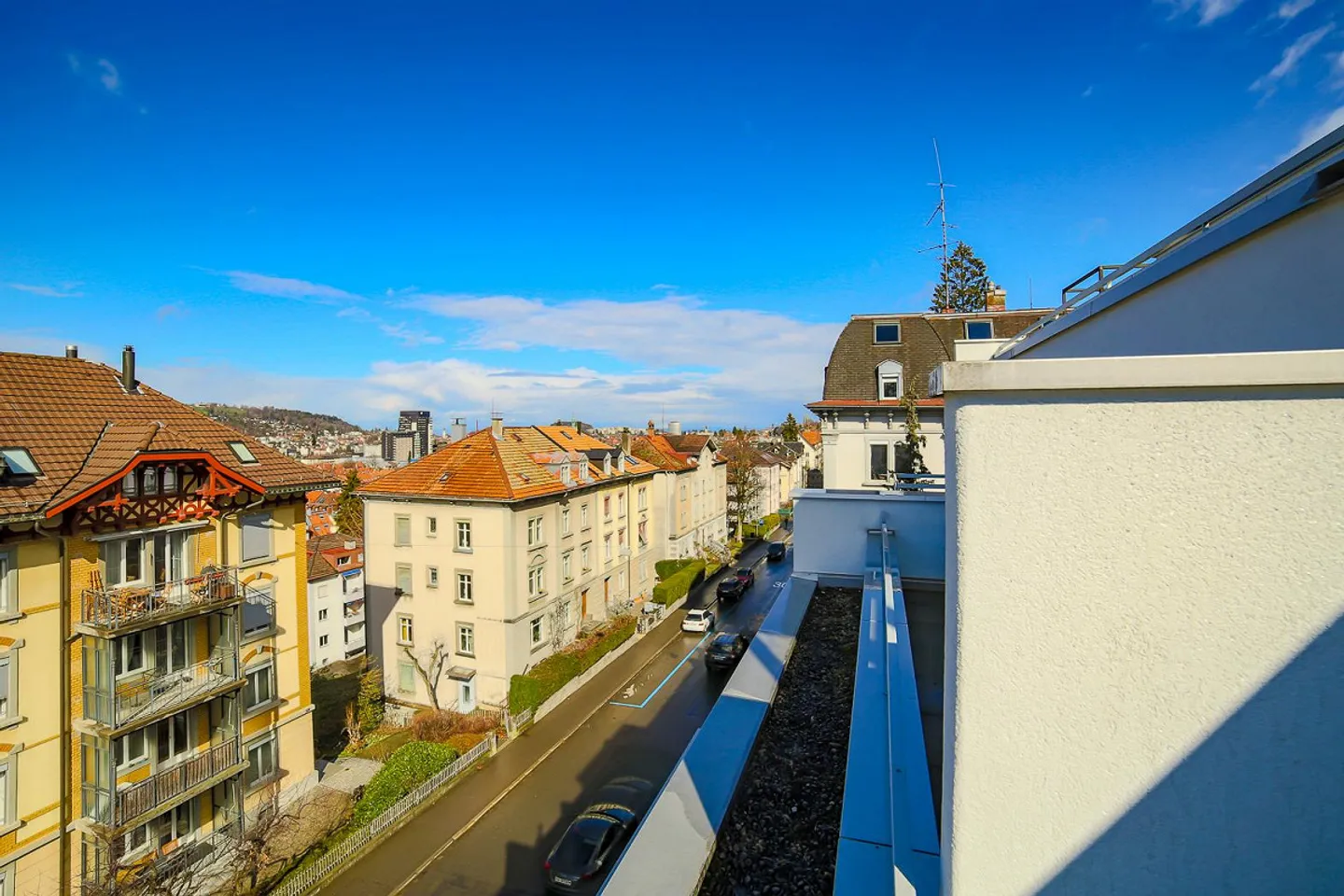 Appartamento elegante e arredato di 1.5 stanze con balcone nella città di San Gallo - Foto 4 di 6