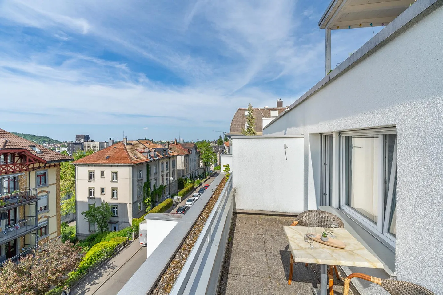 Appartamento elegante e arredato di 1.5 stanze con balcone nella città di San Gallo - Foto 5 di 6