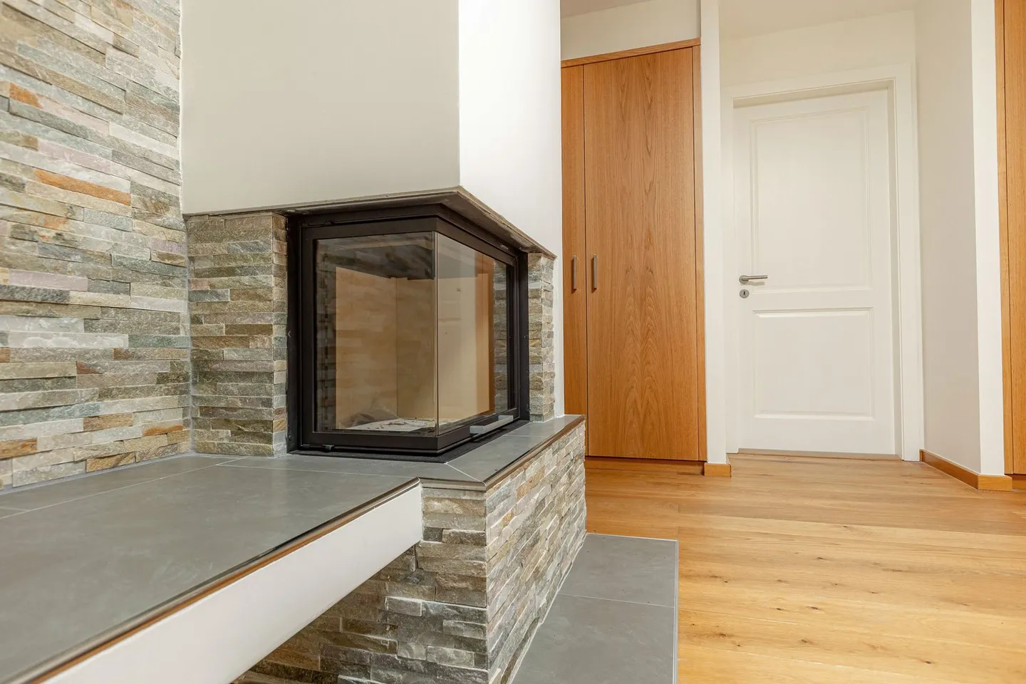 Cristal de Roche Lot 7 Appartement - Photo 2 sur 9