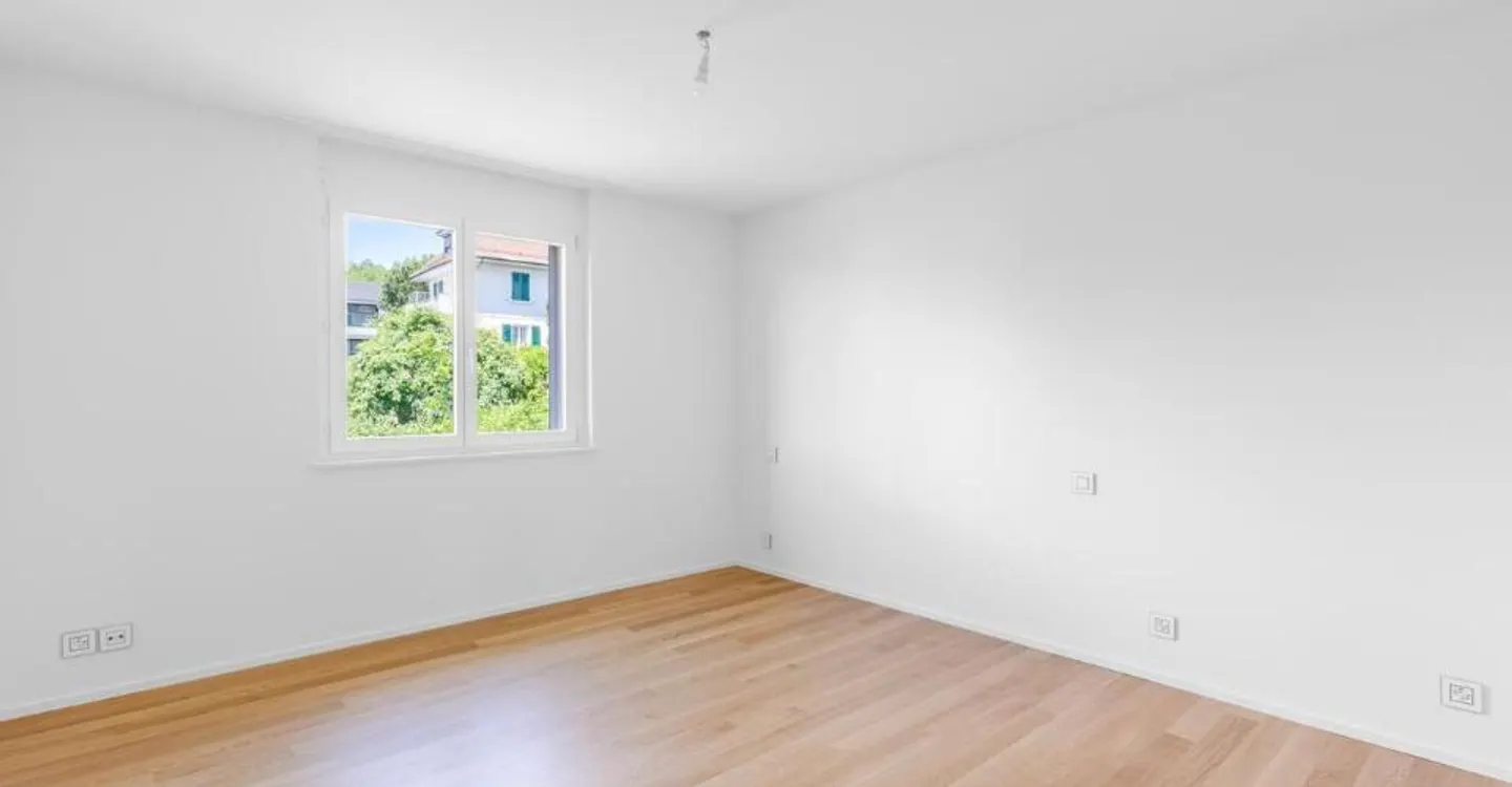 Heartthrob in the center of Prilly! Completely renovated. - Photo 7 of 10