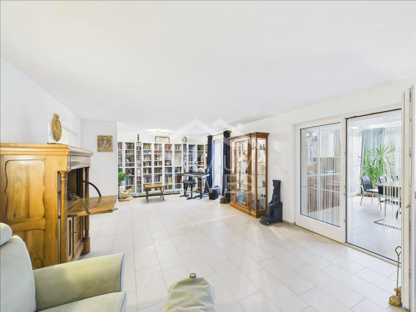Feel-good guarantee & lake panorama - Photo 2 of 12