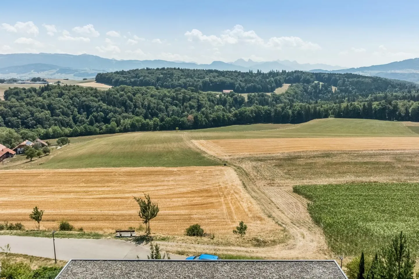 Zeitgenössische Familienvilla, außergewöhnliches Panorama - Foto 12 von 13