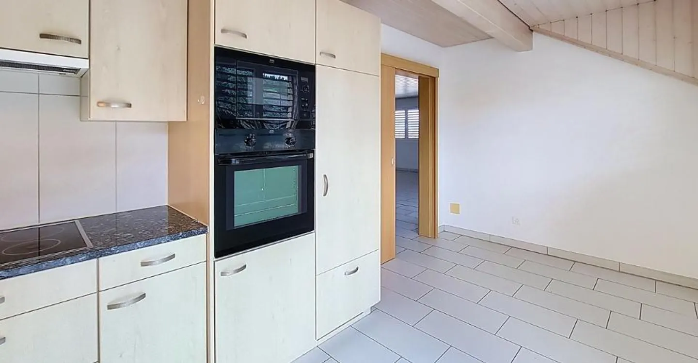 3.5-room apartment of 119 m2 with balcony in Chabrey / VD - Photo 6 of 13