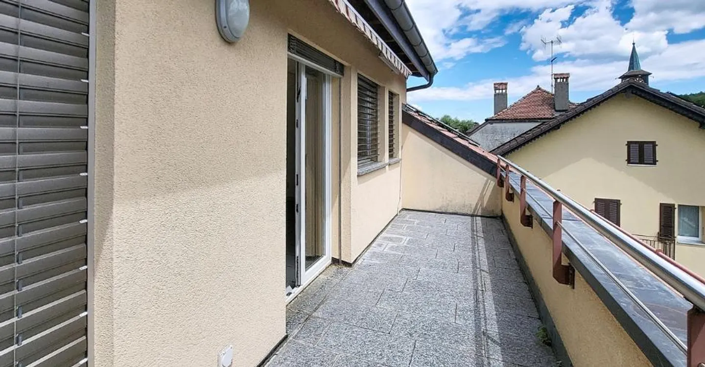 3.5-room apartment of 119 m2 with balcony in Chabrey / VD - Photo 9 of 13