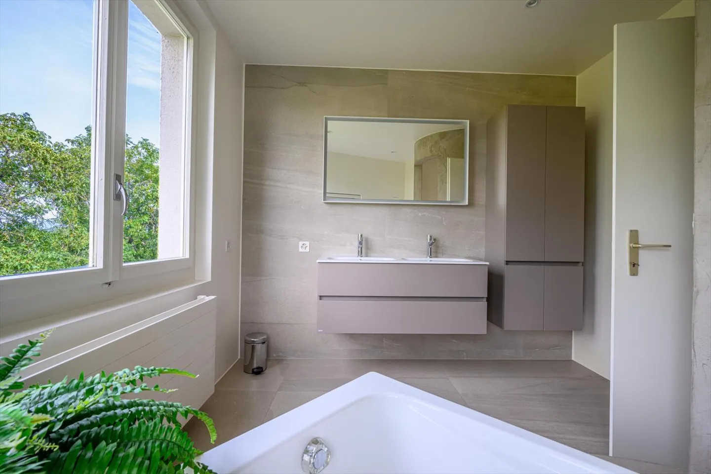 7.5-room house - Photo 8 of 10