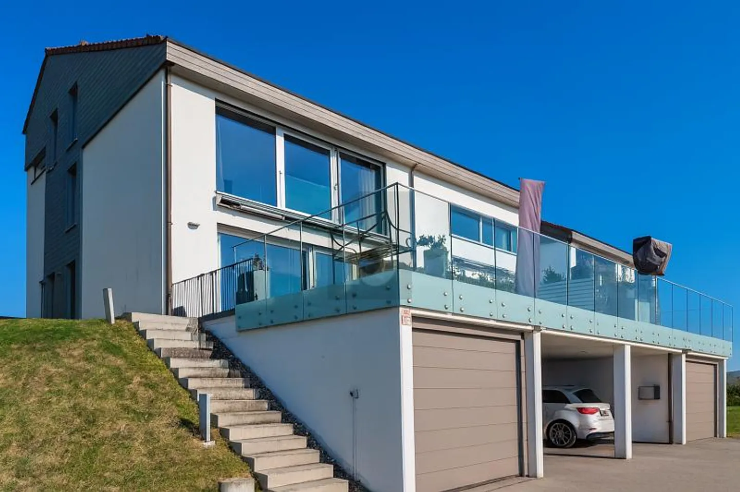 Casa a gradini in affitto - Foto 1 di 6