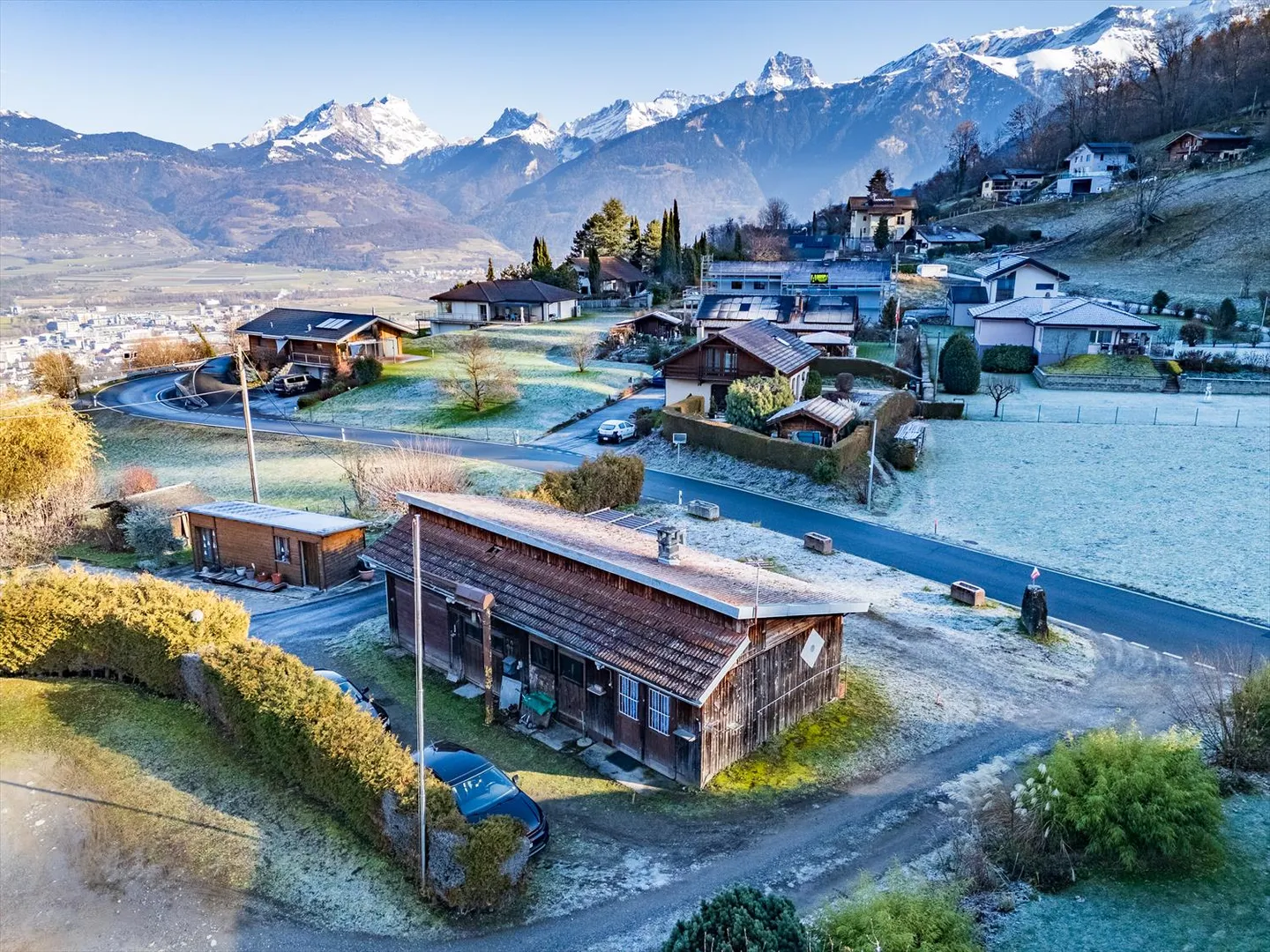 8 Minutes from Monthey - 2 Duplex Houses in 1871 Choëx - Photo 1 of 6