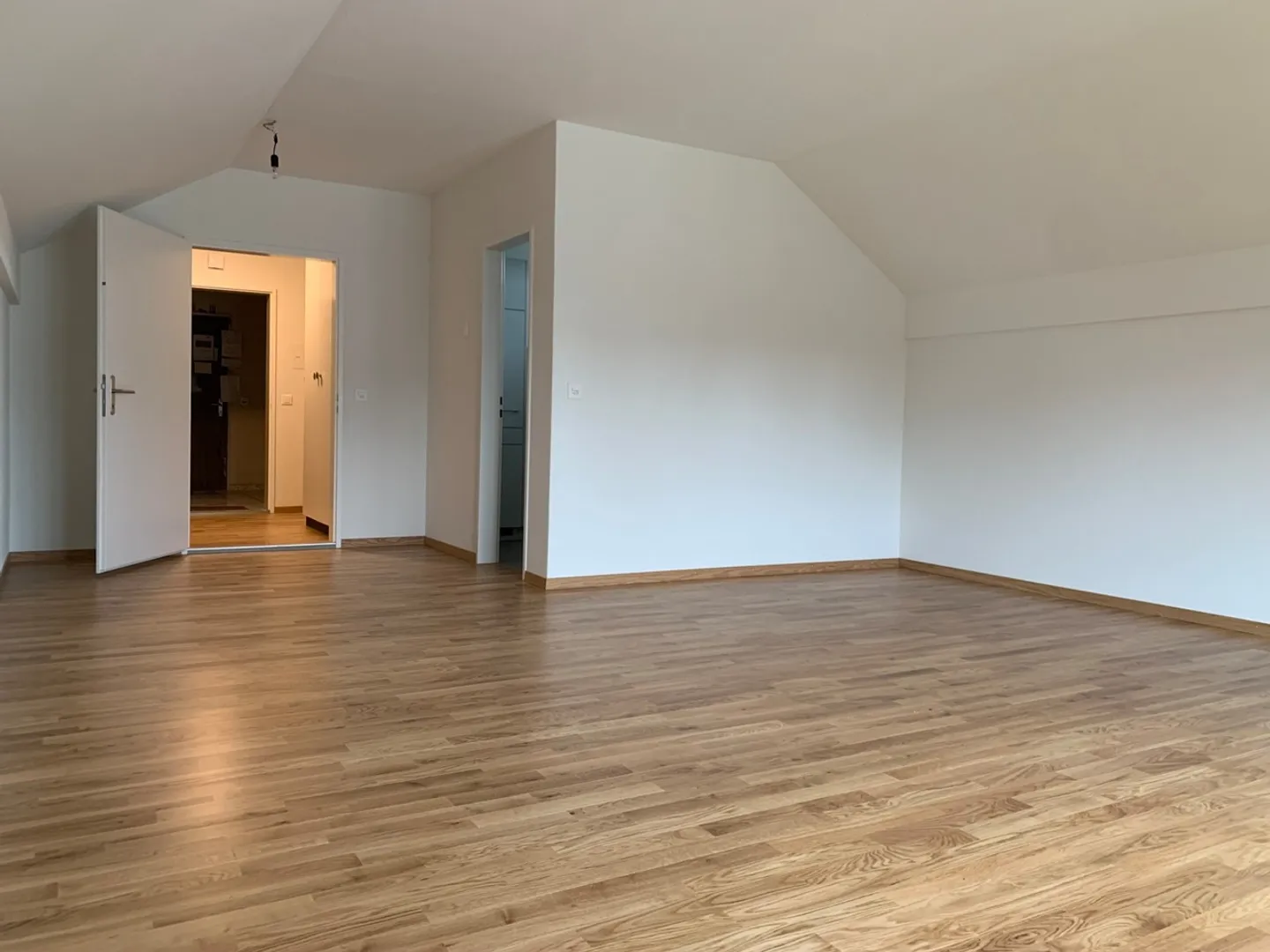 Parkplatz im Freien mieten - Foto 8 von 8