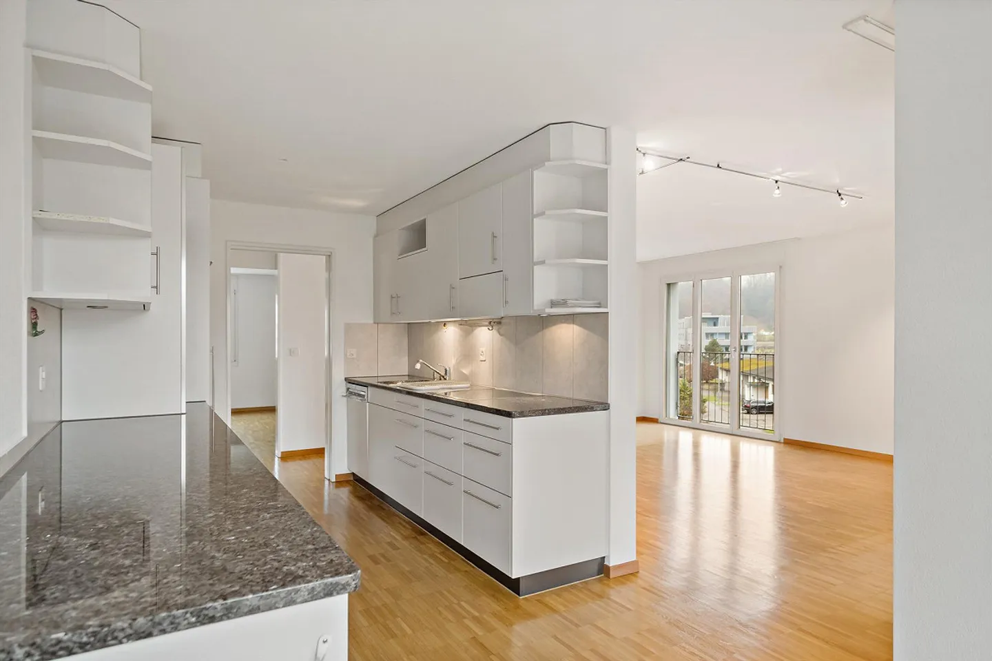 Bright sunny corner apartment in Sarnen - Photo 1 of 13