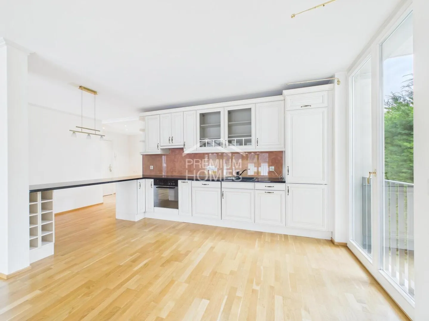 Stilvolles Apartment mit Eleganz - Foto 3 von 8